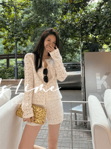 French Loose Feel Set Womens Hollow out Top Shorts Lightweight Mature Unique Design Floral Trim Vest Trendy Summer Outfit