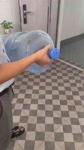 2Pcs Water Jug Cap Reusable Replacement Cap for 55mm Bottle Water Dispenser Caps
