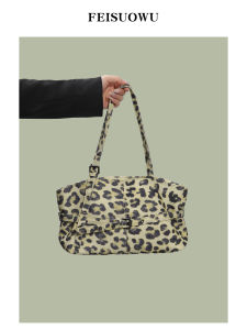 Fashionable Commuter Womens Bag Leopard Print Versatile Single Shoulder Bag Non-Standard Design High End Feel Underarm Bag