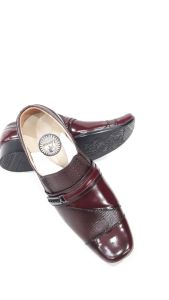 SEPATU PRIA FORMAL YG DIDESAIN UNTUK NGANTOR TETAP TAMPIL KEREN MEWAH