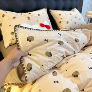 YALU | Cartoon Soft Four-Piece Bedding Set