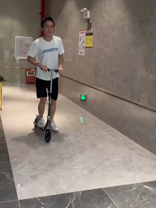 [In Stock]Scooter Adult Teen Kick Scooter Foldable From Age 7 To Adult Built in hand brake with 8 inches wheels