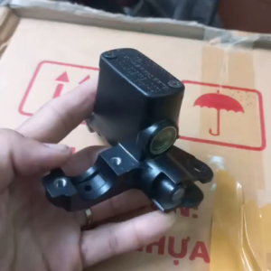 Còn 1 Cùm dầu trên Winer V 123