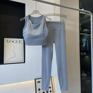 ชุดโยคะแบบสวมหัวแขนกุดสำหรับผู้หญิงพร้อมแผ่นเสริมหน้าอก ชุดโยคะทรงเข้ารูป เสื้อผ้าออกกำลังกาย ชุดออกกำลังกาย ชุดโยคะ ชุดออกกำลังกาย