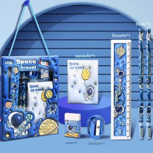 ชุดอุปกรณ์การเรียนสําหรับเด็ก 6 ชิ้น เครื่องมือเขียนพร้อมการออกแบบการ์ตูน 3 มิติ กล่องของขวัญสําหรับนักเรียนวันเกิดคริสต์มาส