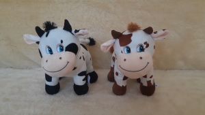 Dreamtoys96 Boneka cow With Bell / With Sound 8 Inch Boneka Sapi