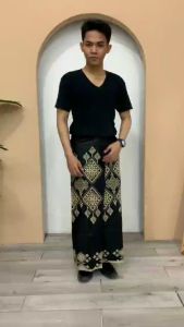 Sarung Batik Exclusif: Desain Khas & Nyaman untuk Pria Dewasa
