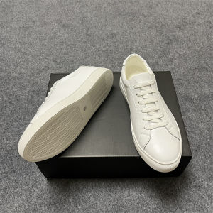 รองเท้าผ้าใบหนังแท้สไตล์เกาหลีสำหรับผู้ชาย รองเท้าลำลอง ส้นแบน สไตล์อังกฤษ รองเท้าหนังส้นแบนแบบลำลองสำหรับผู้ชายในฤดูใบไม้ร่วง