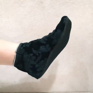 Sepatu Tawaf Pelindung Kaki Sai Perlengkapan Haji dan Umroh