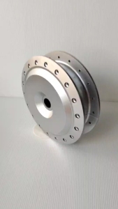 ดุมหลัง ชุบสีบรอนซ์ ScoopyScoopy i 2009-2021/Click ตัวเก่าClick110110i/Airblade/Icon ดุมล้อหลังสำหรับคลิก สกู๊ปปี้