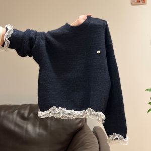 เสื้อสเวตเตอร์ถักคอตตอนแขนยาวทรงหลวมสำหรับผู้หญิงในฤดูใบไม้ร่วงและฤดูหนาว ดีไซน์ใหม่ ผ้าลูกไม้ขอบ ผ้าฝ้ายผสม