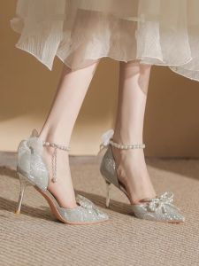 รองเท้าส้นสูงสีเงิน ผู้หญิง 2024 ใหม่ผีเสื้อคริสตัลรองเท้ารองเท้าแต่งงานบางส้นชี้ Toe 18 ปี Coming-of-Age ของขวัญ