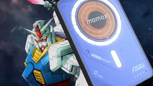 Powerbank Magsafe Gundam LIMITED EDITION for iPhone 10000mAh 5000mAh MOMAX PD 20W Built-in USB C Fast Charging