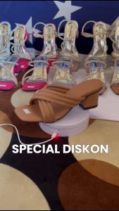 Sandal teplek wanita full busa Empuk-model Kokop Gesper mutiara zs02