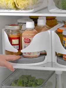 Bloom Refrigerator beverage finishing seasoning seasoning rotary disk storage box bottle artifact kitchen bottle material shelf jar turntable