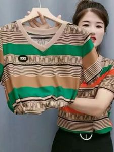 เสื้อยืดคอวีแขนสั้นผู้หญิง ทรงเข้ารูป ลายทาง เสื้อชั้นในฤดูร้อน แฟชั่นสำหรับคุณแม่ เสื้อผ้าทำงาน ทรงหลวม ปกติ