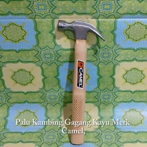 PALU KAMBING 12oz GAGANG KAYU MERK CAMEL