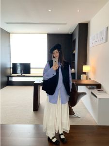 Fancy Vintage Velvet Vest Jacket Womens Autumn 2024 New Design Sense Bow Tie Long Sleeves Shirt Two-piece Set