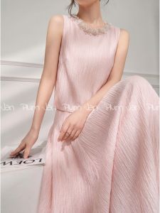 Bộ Áo Thun Không T Tay & Chân Váy Xòe Đơn Giản Sang Trọng
