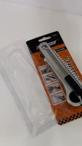 HEAVY DUTY CUTTER WITH REFILL GOOD FOR CRAFT