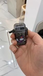 พร้อมส่ง ไฟฟู่กันน้ำ พร้อมสายคล้อง หัวฟู่ไฟแช็คเท่ๆไฟแชกดีไซน์แปลกสีสันสวยงาม ปรับระดับได้ ใช้งานง่าย เจอลมไม่ดับ**(ไม่มีสารไวไฟ)(ไม่มีวัตถุไวไฟในตัวสินค้า) ลูกค้า ต้องเติมเชื้อเพลิงเองก่อนใช้งาน **