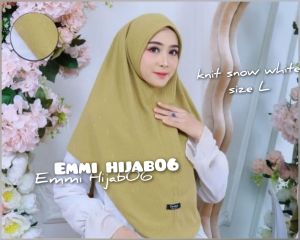 Hijab bergo knit malay premium /Kerudung bergo knit malay snow white terbaru