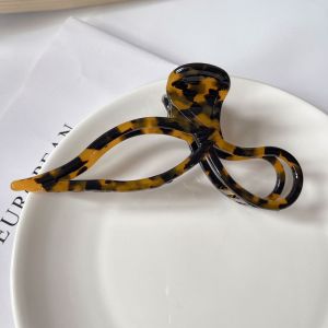 กิ๊บติดผมรูปผีเสื้อขนาดใหญ่ กิ๊บติดผมอะซิเตทแบบโปร่ง ตกแต่งผมแบบฉลาม ประดับผมสไตล์เกาหลี แฟชั่น ใหม่ล่าสุด