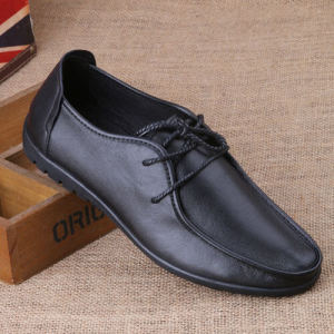 รองเท้าลำลองผู้ชาย หนังวัวชั้นบน ทรงสวม ส้นแบน ระบายอากาศได้ดี ฤดูร้อน 2025 รองเท้าหนังแท้แบบสวมสบาย