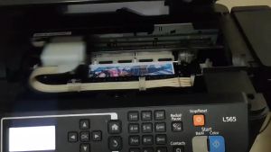 Epson L565 WiFi อิงค์เจ็ทสีขาวดำ แบบสแกน เป็นมือสอง ถ่ายเอกสาร