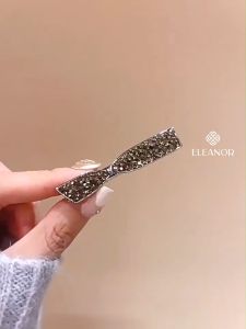 Kẹp tóc nữ Eleanor Accessories thiết kế hình nơ đính đá kẹp tóc mái phụ kiện tóc 8844