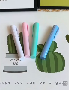 Assorted Colors Pen Style Scissors Folding Stainless Steel Shears Portable Travel Safety Scissors for Home School DIY Crafts