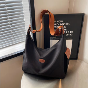 Trendy Nylon Canvas Shoulder Bag Women Large Capacity 2024 New Versatile Crossbody Bag Commuter Tote Bag Soft Handbag