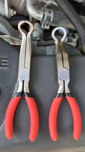 คีมปากห่วง TOYO - INTL มี 2 แบบ : แบบตรง และ แบบงอ 45 องศา