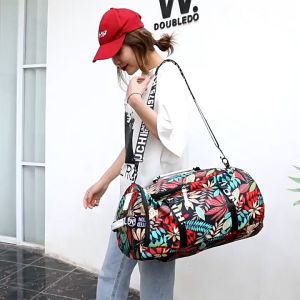 Balo đeo chéo Floral 1975K dung lượng lớn - EuroHome