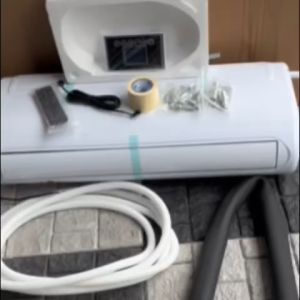 คอยล์เย็น รุ่นแขวนผนังรถ ใช้ได้ั้ง12V/24V เป็นแบบรุ่นยาว มีอุปกรณ์ รีโมคอนโทรล พร้อมอุปกรณ์ติดตั้งตามภาพ สามารถนำไปใช้กับคอยล์ร้อน ได้ทั้ง 12/24V สอบถามรายละเอียดเพิ่มเติมได้ทางเรามีทีมงานให้คำปรึกษาในการติดตั้ง