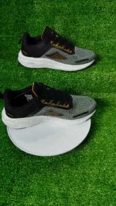 Giày thể thao nam giày sneaker nam giày chạy bộ nam đế siêu nhẹ chất vải thoáng khí size từ 39 đến 44 ( hàng hộp )