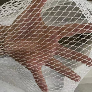 ตาข่ายเลี้ยงไก่ ตาข่ายนุ่มสัตว์ปีก ระเบียง สวนผลไม้ รั้วกันนก ตาข่ายป้องกัน รั้วไก่ ตาข่ายกันลูกเห็บ ตาข่ายตกปลา