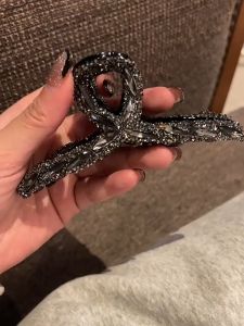 Jepit Rambut Salon Jumbo Transparan Rhinestone Bentuk Simpul Jedai Aklirik