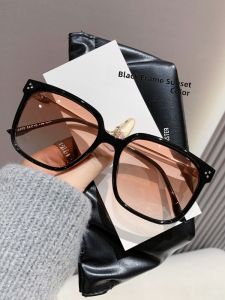 RUIYABO | UV Protection Black Frame Polarized Sunglasses