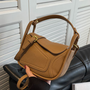 กระเป๋าสะพายข้างสี่เหลี่ยมเล็กสไตล์วินเทจสำหรับผู้หญิง ดีไซน์เก๋ไก๋ หนัง PU สไตล์เกาหลี ขนาดเล็ก กระเป๋าสะพายข้างแบบสะพายข้าง