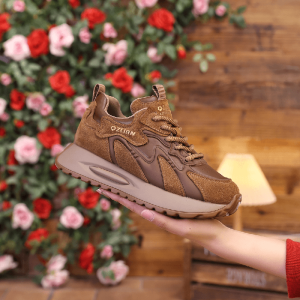 Womens Genuine Leather Fleece Lined Sport Shoes Thick Bottom Dad Shoes Versatile Warm Cross Buckle round Toe Rubber Outsole