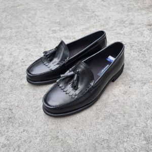 Alex Shoes A-112 Mens Real Cow Leather Loafers with Tassle and Kiltie Design Marikina Made Footwear Formal Shoes Elegant Black Brown