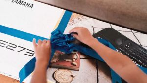 Yamaha PSR E273 64-Keys Portable Keyboard With Original Power Supply Adaptor ( With 2 Year Official Warranty ) AND FREE Keyboard Stand