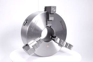 สามจับ เครื่องกลึง ยี่ห้อ SANOU