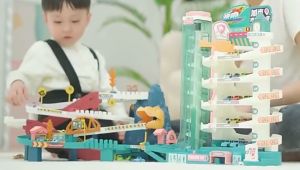 [MQLITTLESHOP] Rail car dinosaur winding road car track parking lot building combination set toy Train track Car mountain track toy City carpark