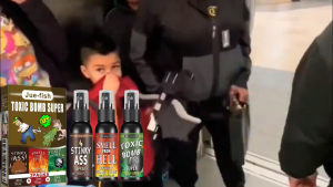Liquid Fart Gag Prank Joke Spray Prank Fart Spray Smelly Stinky Gags 30ML Joke Toys Party