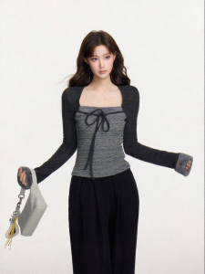 THROUS | Áo Sweater Len Ôm Body Họa Tiết Sọc Mảnh Giả 2 Mảnh Cổ Tròn