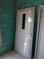 pintu aluminium ukuran 90 x 200, kusen pintu aluminium kombinasi kaca, pintu full aluminium spanrell lengkap tinggal pasang aja. 