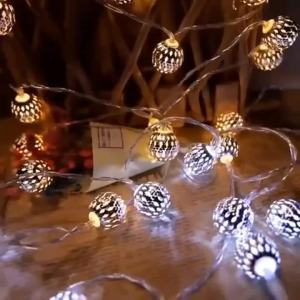 10/20LED Moroccan Metal Ball LED String Lights Battery Powered Gold Cutout Globe Fairy Lights for Indoor Bedroom Wedding Decor