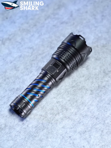 Mỉm cười cá mập sd5366 Đèn pin Led siêu sáng M80 13000LM 5 chế độ 26650 Loại-C Đèn pin sạc được ánh sáng không thấm nước gia dụng ngoài trời ánh sáng